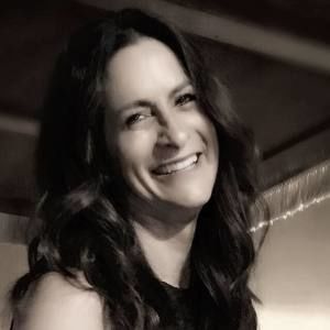 Meet your Posher, Laurie